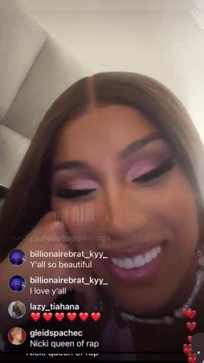 Cardi B & Offset Fingering on Insta Live 👌🏾👉🏾💦