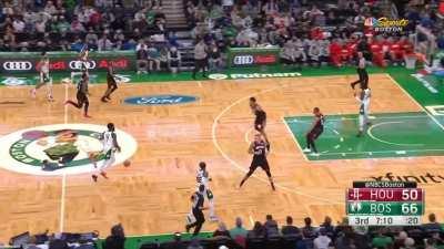 [Highlight] Jaylen Brown hits a circus shot and goes on to score 8 straight in 50 seconds to make the TD Garden erupt