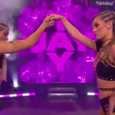 Tay Conti Anna Jay Hips Pound Entrance 🍑 [AEW Dark Elevation]