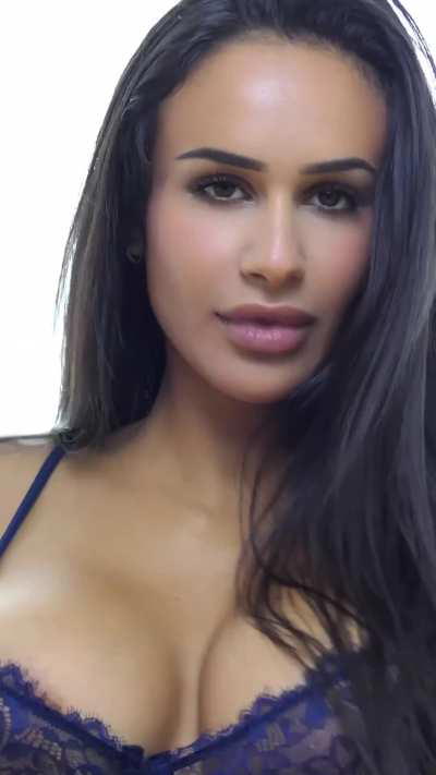 Er du til et frækt stripshow efter arbejde?😉