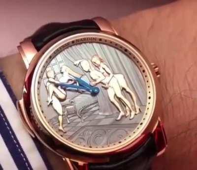 Часики тикают.