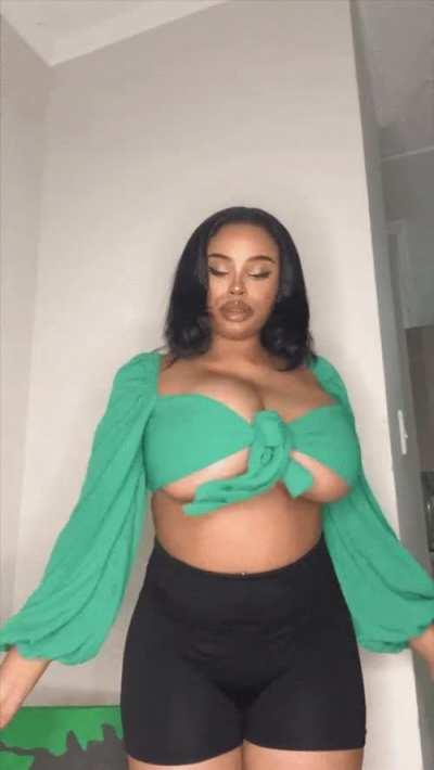 love it when guys appreciate ebonies in 2023