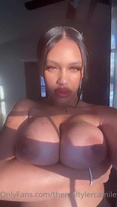 Get her folder in comment