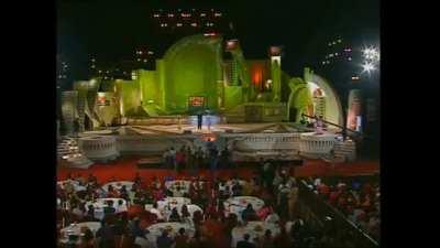 What was this walk ffs! Such a spoilt brat Kareena was.