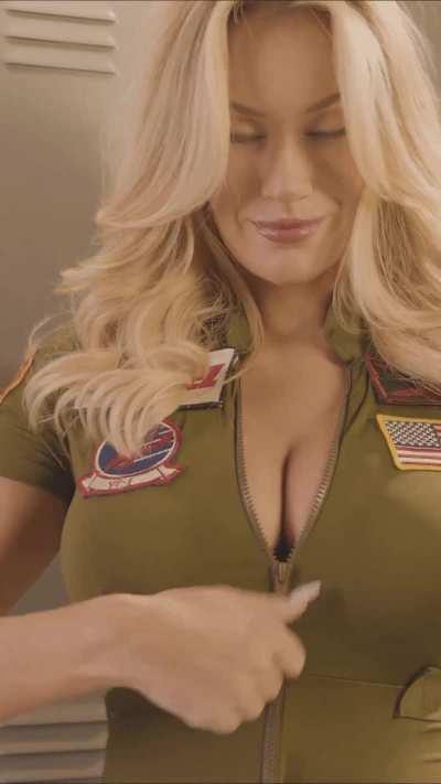 Paige | 'bombshell' | IG Story| November 2023