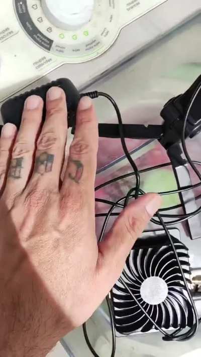 Só é ilegal se te pegarem 👍