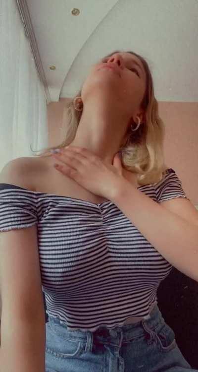 Who wants a petite blonde fuckdoll?