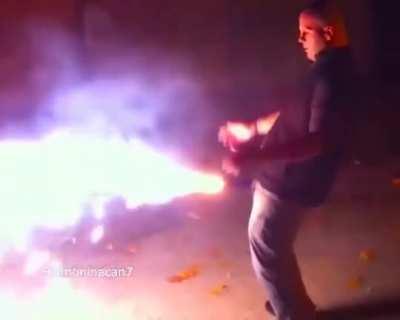 Look at me I’m so cool setting my cock on fire