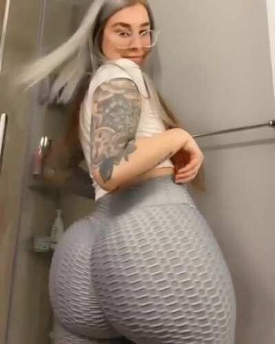 Tiktok deleted her profile. Guess why ?