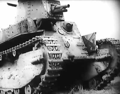 Type 89 tank demonstration