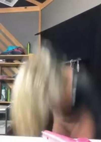 Oops Exposed Her Pussy on Live Stream