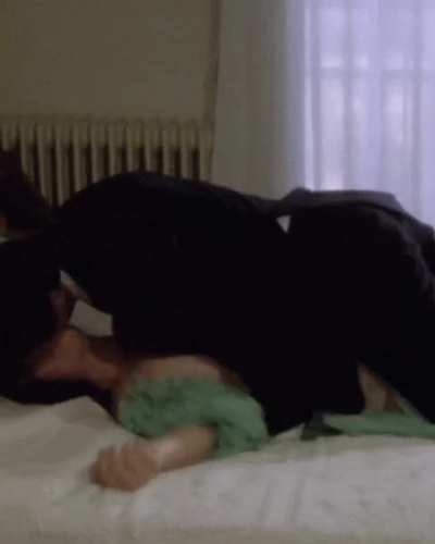 Claudia Gravy --- Miedo A Salir De Noche (1980).