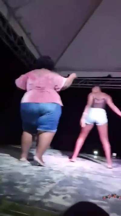 HMB while I try a spreaddie