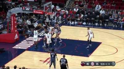 [Highlight] Alperen Sengun with another beautiful pass that doesn't result in a basket