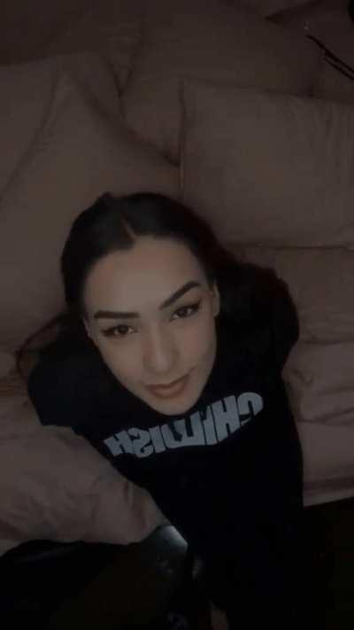 [Archive] Leah Wilde, leahgoeswilde, real, on bed, TikTok, cow girl, bikini