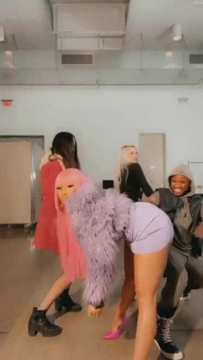 Friday dont knownif this is the twerk video