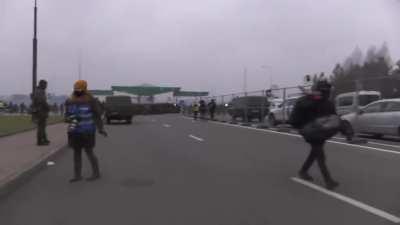 You failed to cross the border illegally so you are insulting someone else's country. ((It is not Poland's fault that people who are with you throw stones and want to hurt our soldiers.Blame President Lukashenko and his government for offering you somethi