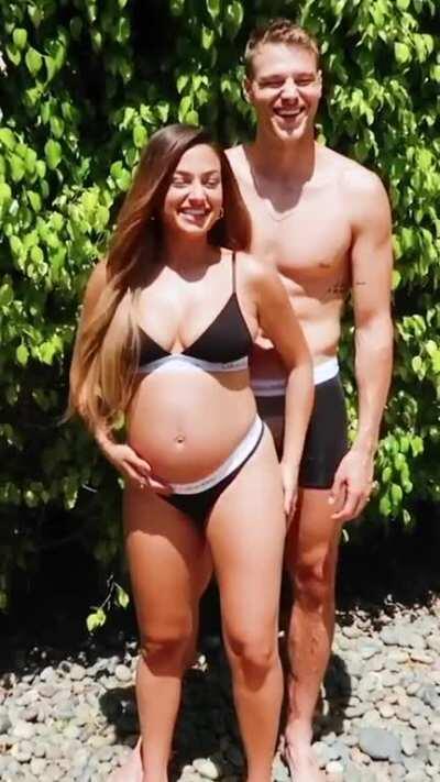 If you're into pregnant chicks 🤷‍♂️