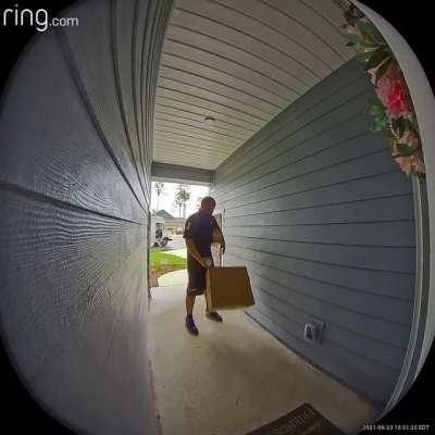 FedEx being gentle with my Ps5 🙃