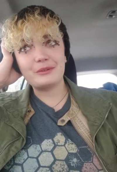 I 1000/10 do not believe that a surgeon or would agree to assisting in this, but sure Jan.