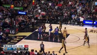 [Highlight] 30 seconds of Raptors basketball