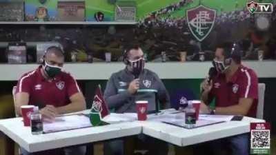 Simplesmente Mario Bitcoins