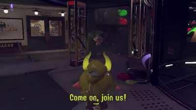 Have you noticed Marie dancing in the square during the splatfest?