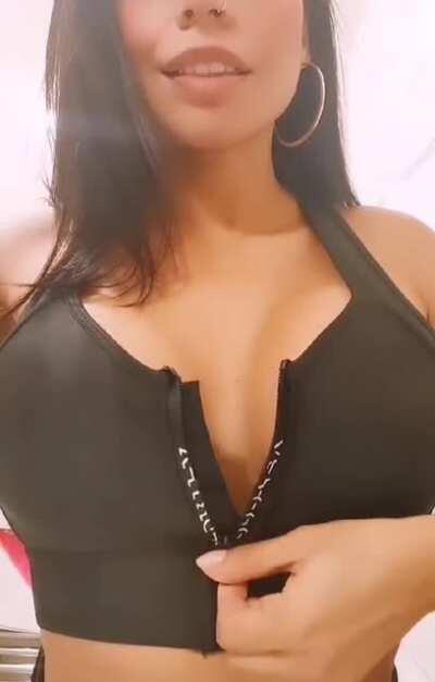 I hope the zip will be strong enough at the gym tomorrow 🙏🏽😋