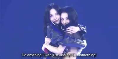 MiChaeng - Kiss or do something