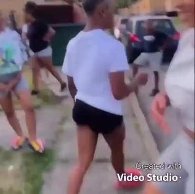 Shawty in red won all 3 rounds