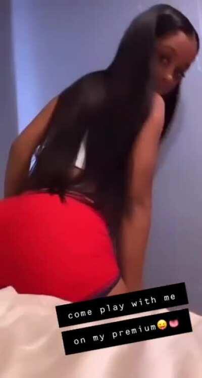 Heyy babe🥰💕for more, add me on snap sophiaave20