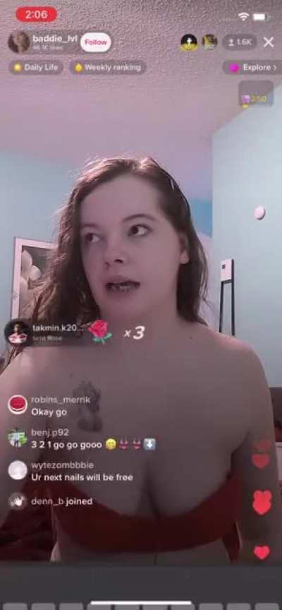 Tiktok flashes ☠️