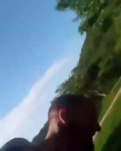 Hoy es miércoles tampoco hay directo🎶