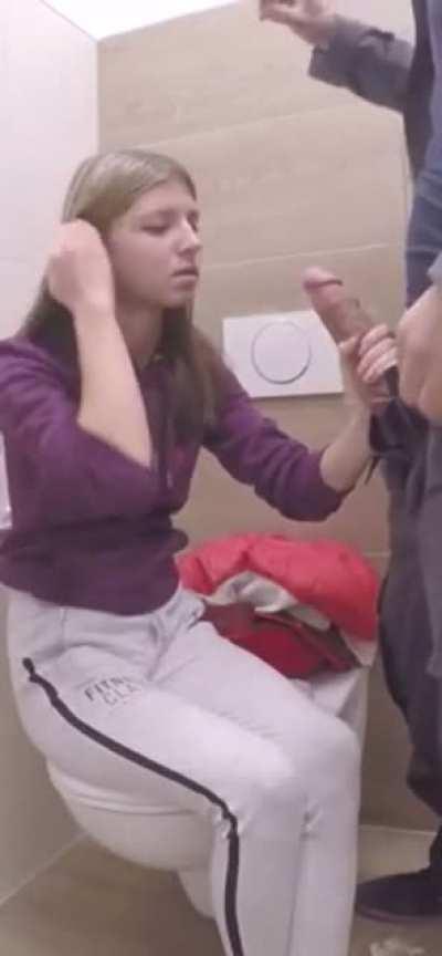 Petite Is Not Affraid