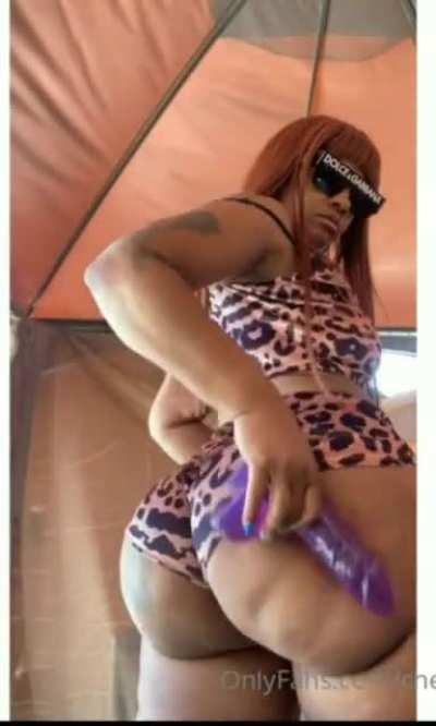 Fool trying to sell this for 10$ when the video itself was 10$,smh trying to rob yall.here it is for free