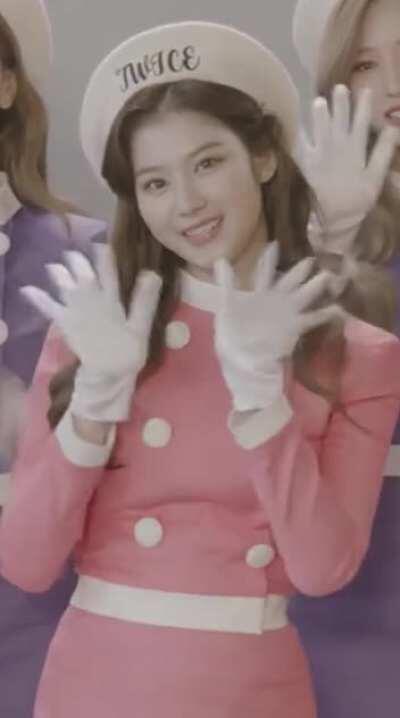 210114 - Pretty Sana