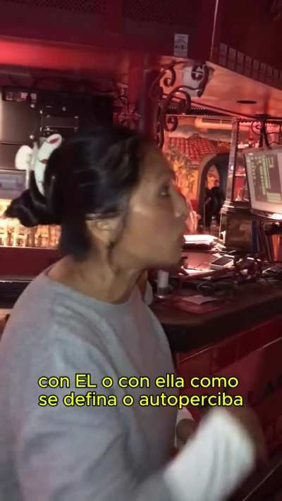 Mujer trans denunció un episodio de discriminación ocurrido en el restaurante Xalapa, en Palermo Hollywood, cuando una empleada le impidió el ingreso al baño de damas