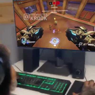 made this for fonky monke friday :)