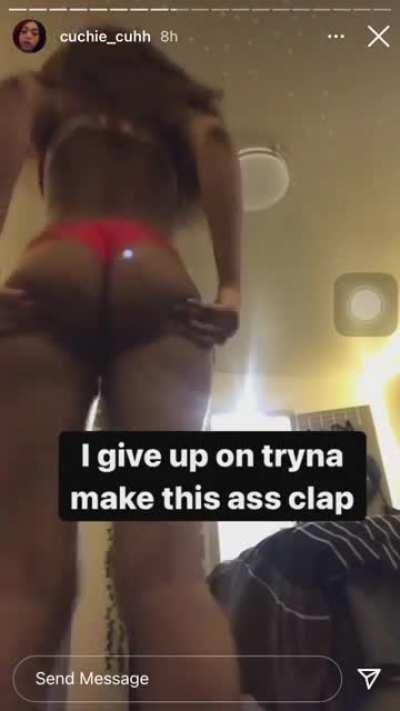 Fat booty ass 😩😩I’ll nut on her shii