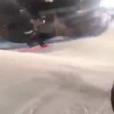 A flippity doo dah on a ski board thingie.