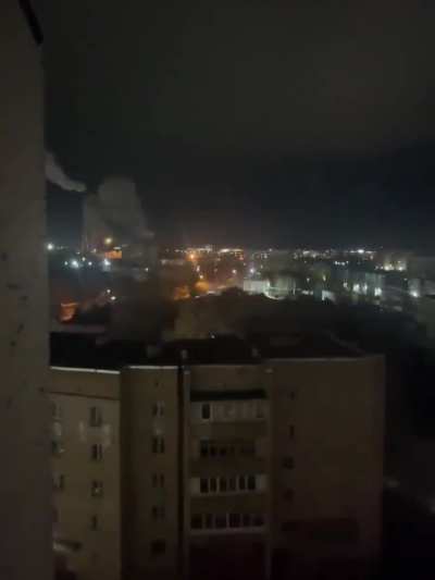 Russian civilians film the moment the Oryol thermal power plant and its fuel storage facility get attacked by Ukrainian cruise missiles. Oryol Oblast.