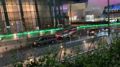 WCGW bringing your huge trailer to an underground carpark (wait for the end)