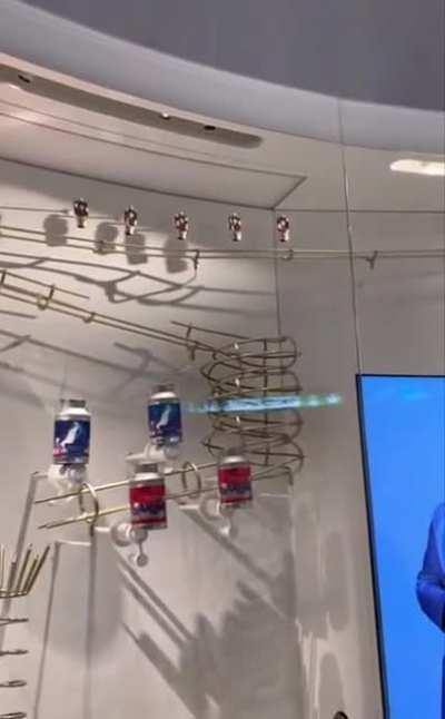 Chocolate factory in Switzerland hands out samples in a cool way!