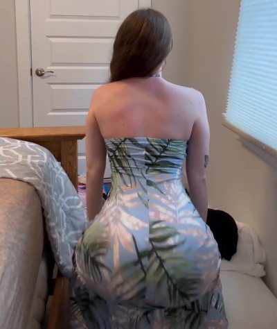 It’s sundress season 