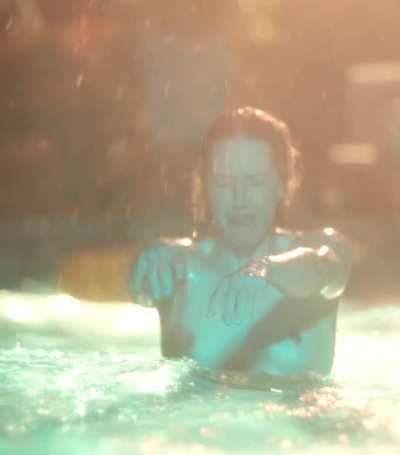 Carrie Coon (in the new episode of The White Lotus)