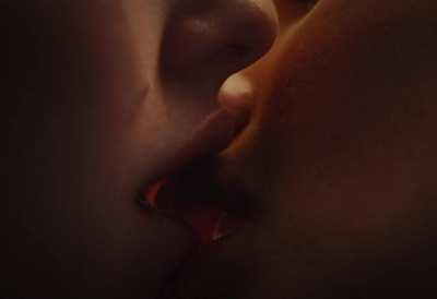 Amanda Seyfried & Megan Fox