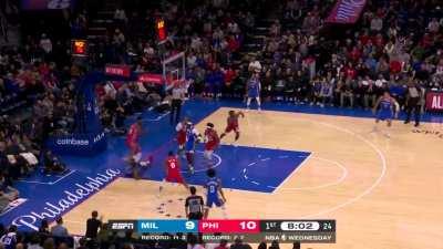 [Highlight] Joel Embiid helps over and rejects Giannis at the rim