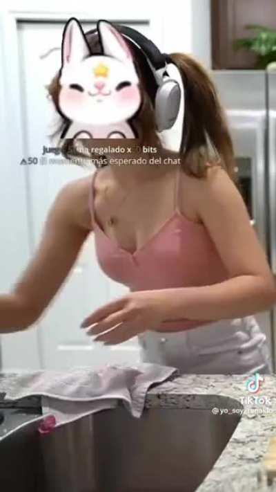 bueno hasta su principal mod sabe lo que queremos, muy basado