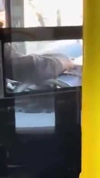 German Bus Driver with some casual pro-level knife spinning🤯