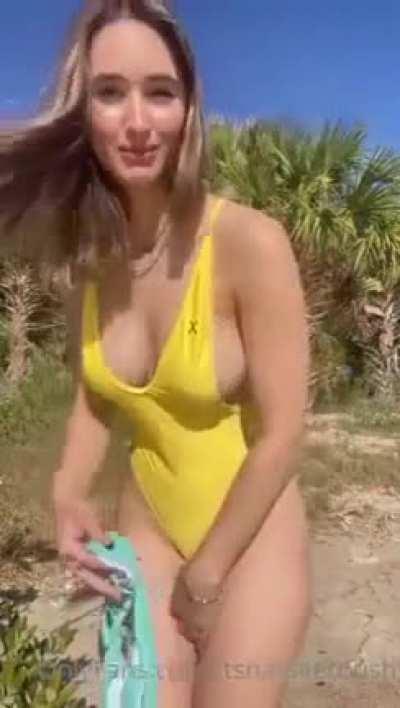 Pick an outfit for Natalie!!!